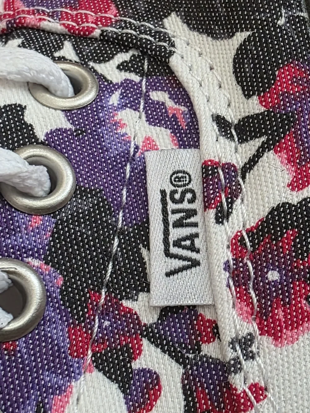 NEW Vans Women's 6 Era Floral Canvas Lace-Up Sneakers